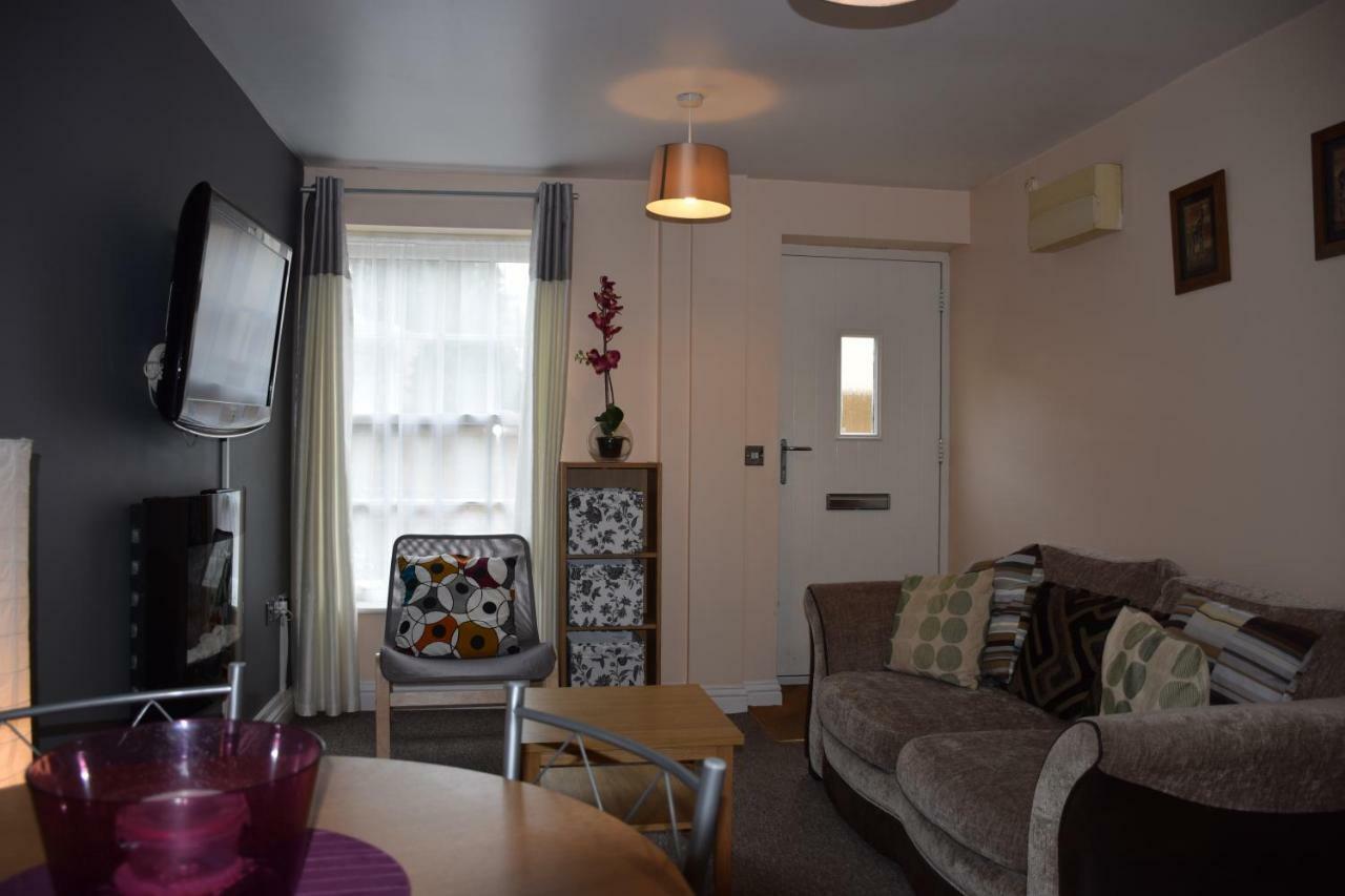 8 York Mews Appartement Shepton Mallet Buitenkant foto