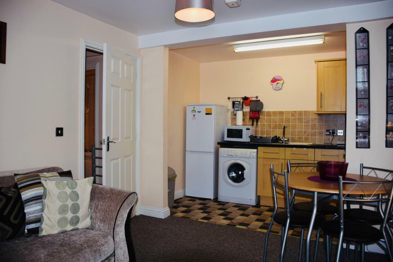 8 York Mews Appartement Shepton Mallet Buitenkant foto